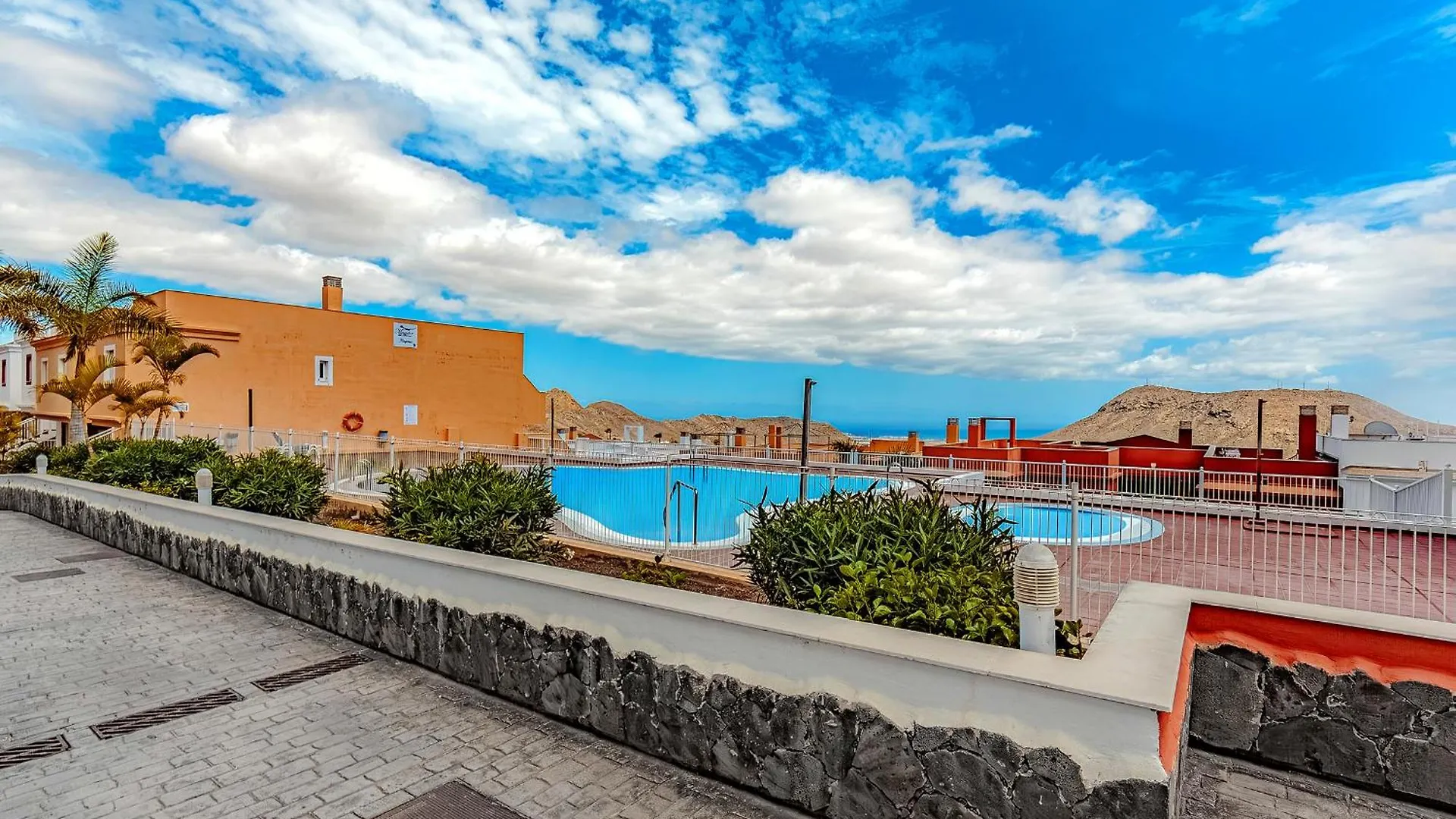 One Bedroom Apartment Zen With Great View, Pool, Wifi Chayofa 0*,  Spanje